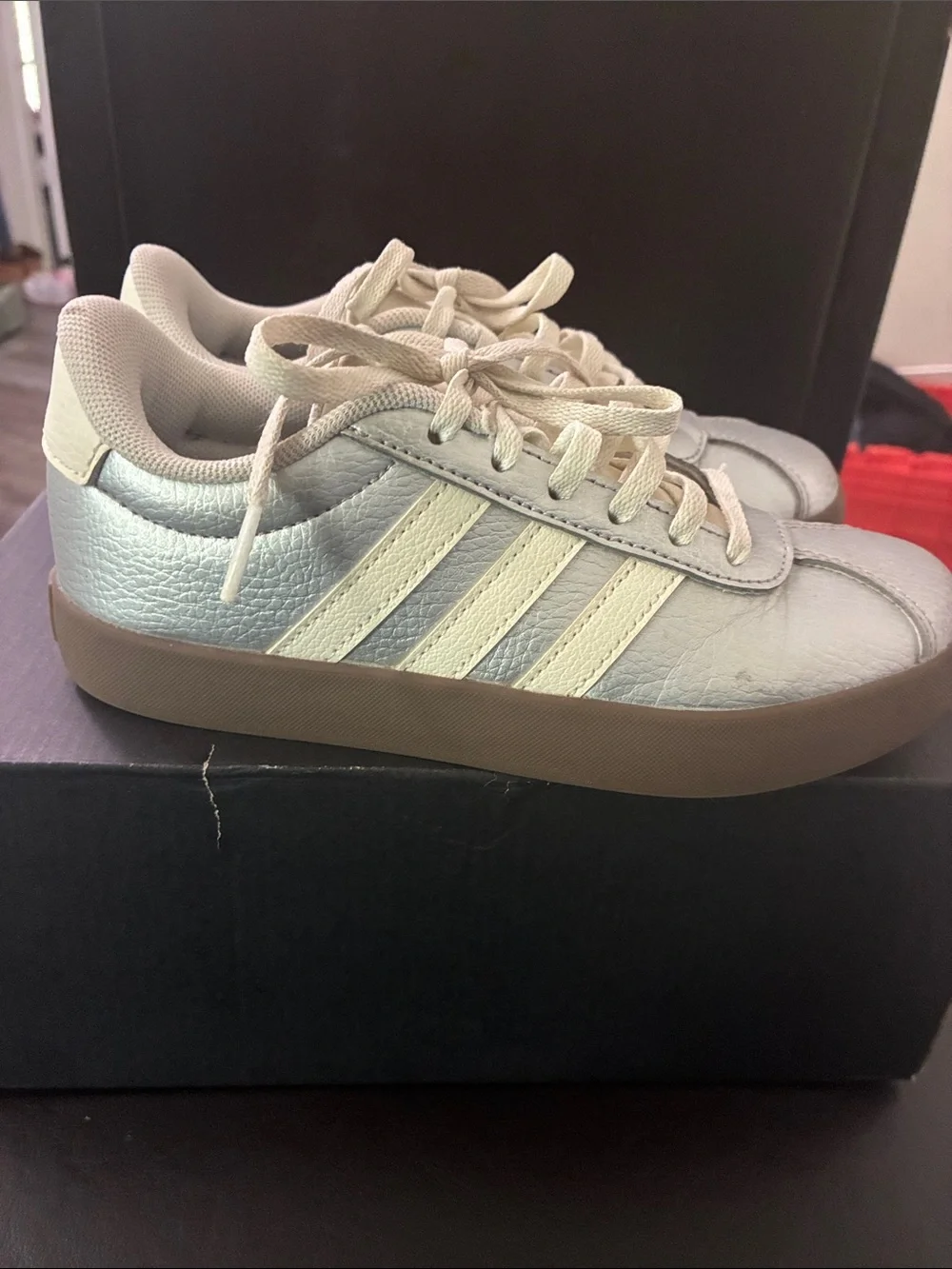 Adidas Kids Silver Metallic Lace-Up Sneakers VL Court 3.0